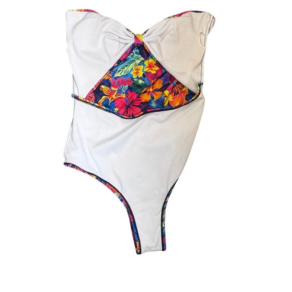 Shein Medium Bright Halter Swim Suit - Picture 5 of 6